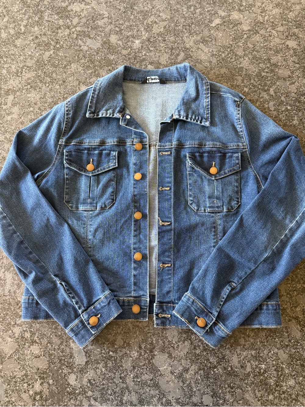 d. jeans women's medium blue denim jacket with tan buttons